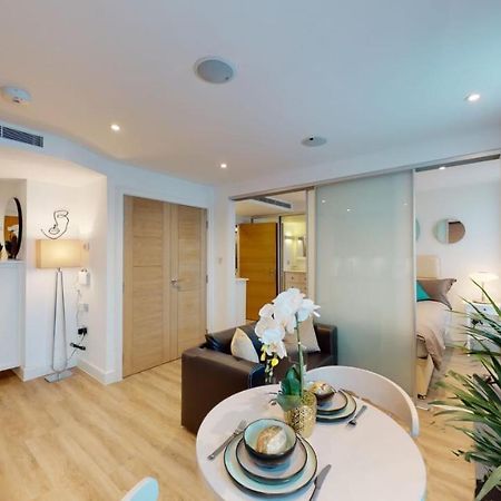 Executive Luxury One Bedroom In Vauxhall Londres Exterior foto